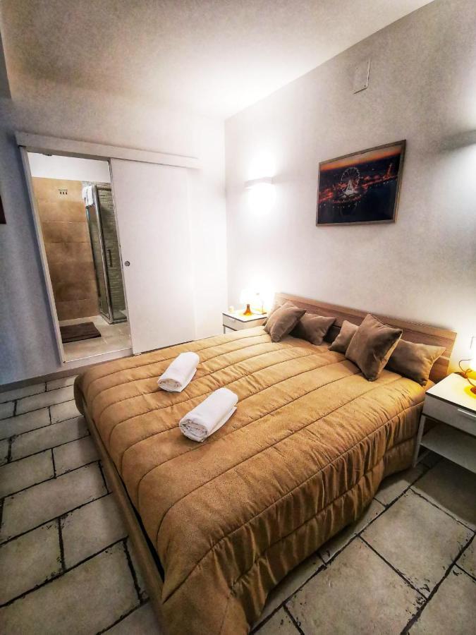Pietra Bianca Appartment Бари Экстерьер фото
