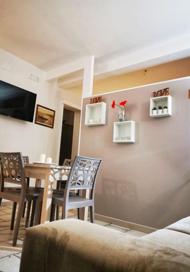 Pietra Bianca Appartment Бари Экстерьер фото