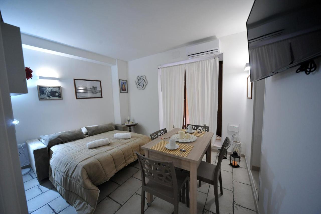 Pietra Bianca Appartment Бари Экстерьер фото